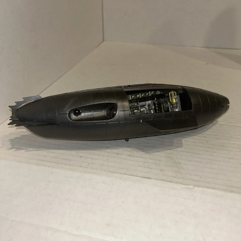 1997 REVELL MONOGRAM NAUTILUS‎ SUBMARINE 1:100 MODEL KIT Incomplete 20,000 C1